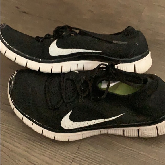 Nike - black/white sock sneakers - Picture 4 of 5